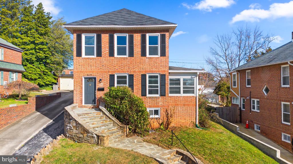 631 ALDERSHOT ROAD