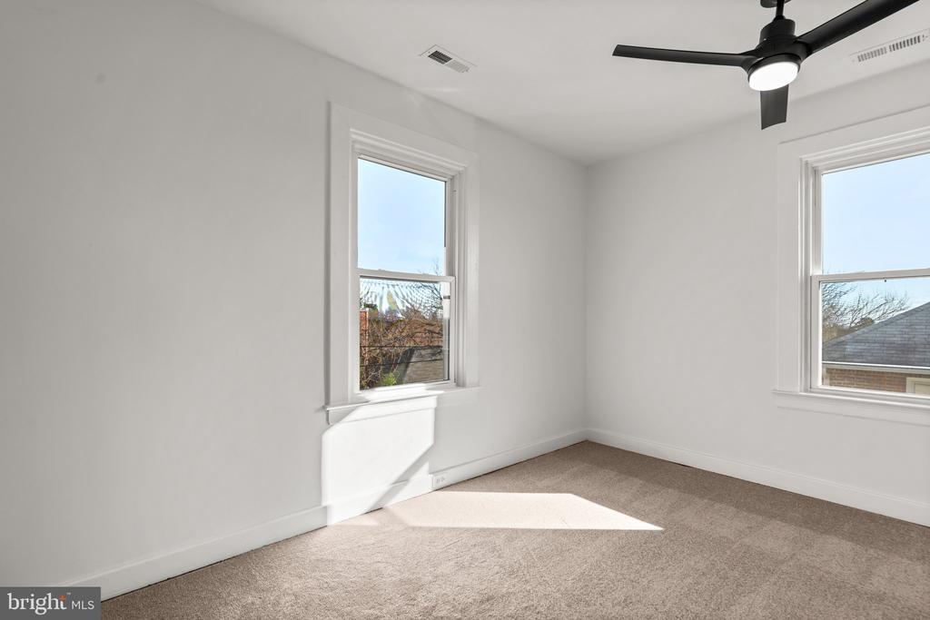 631 ALDERSHOT ROAD
