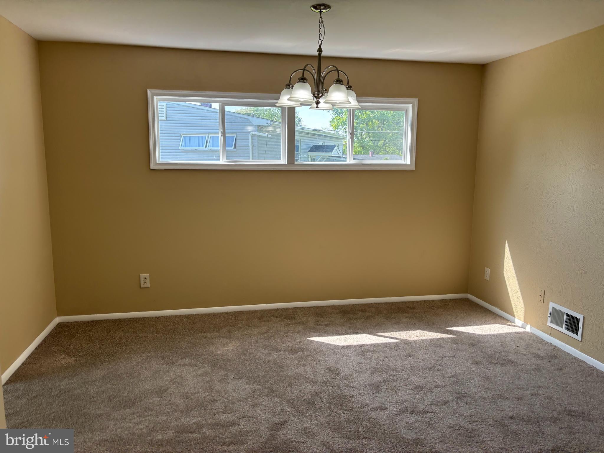 9016 Samoset Rd
