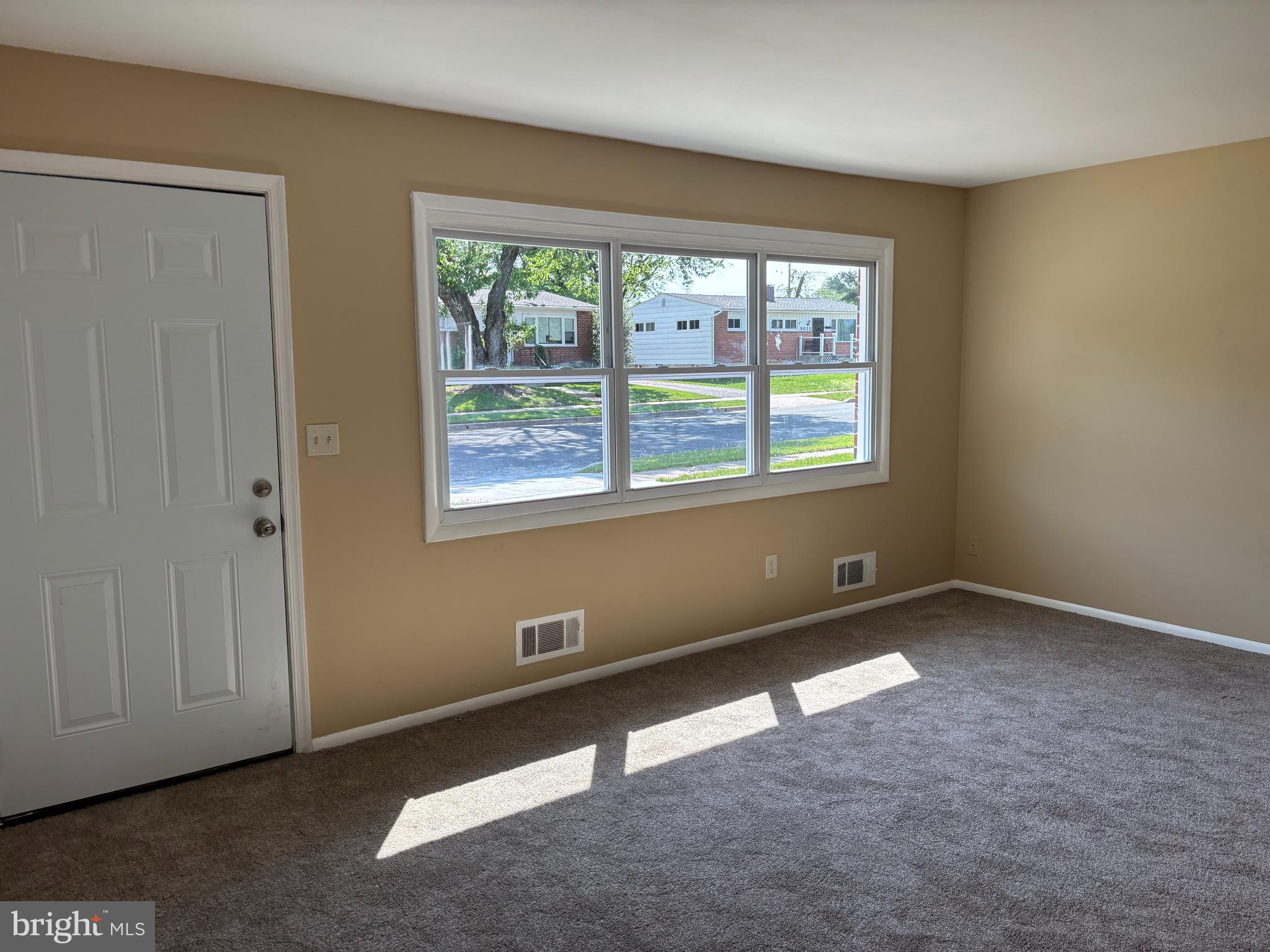 9016 Samoset Rd