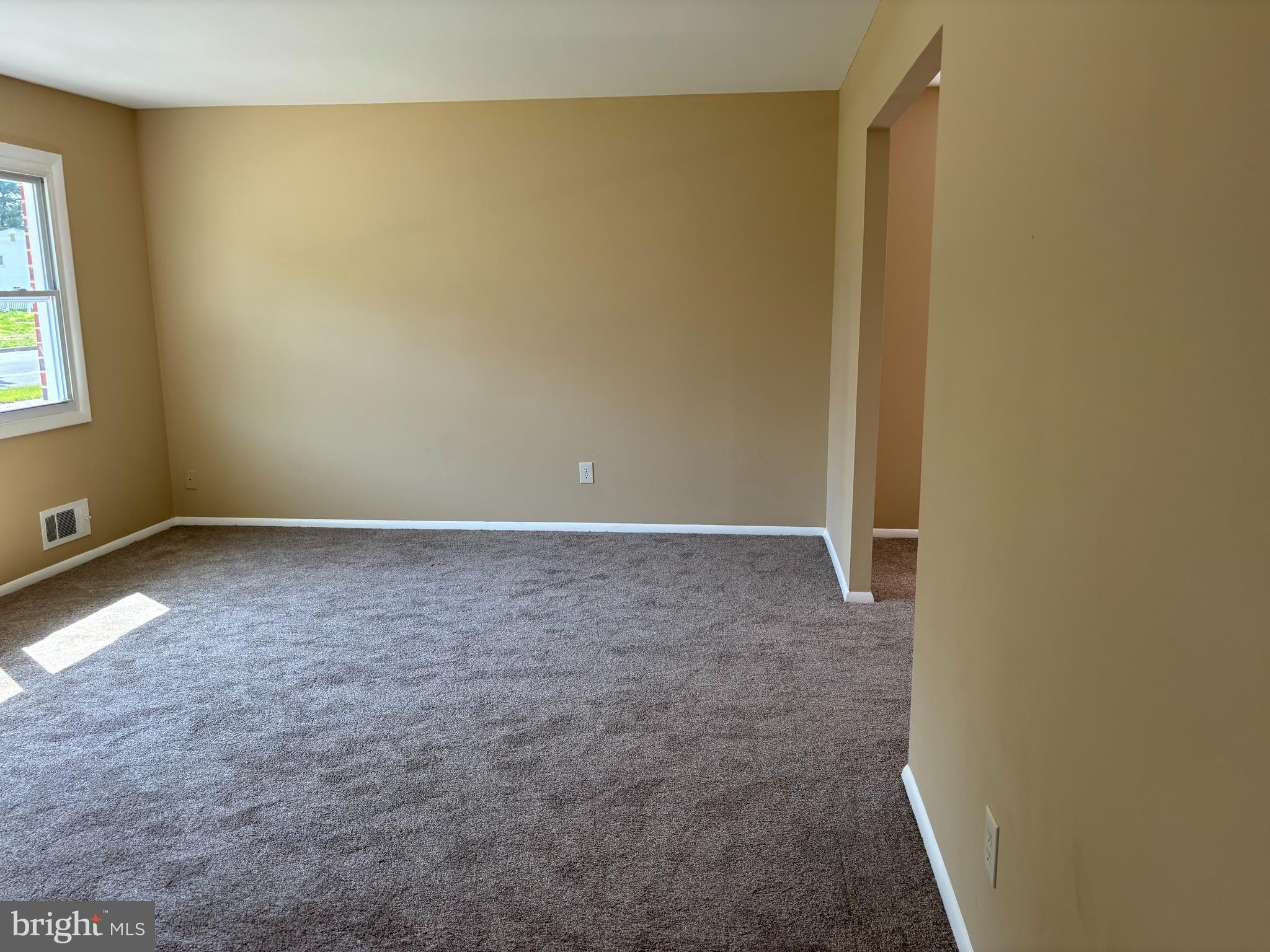 9016 Samoset Rd