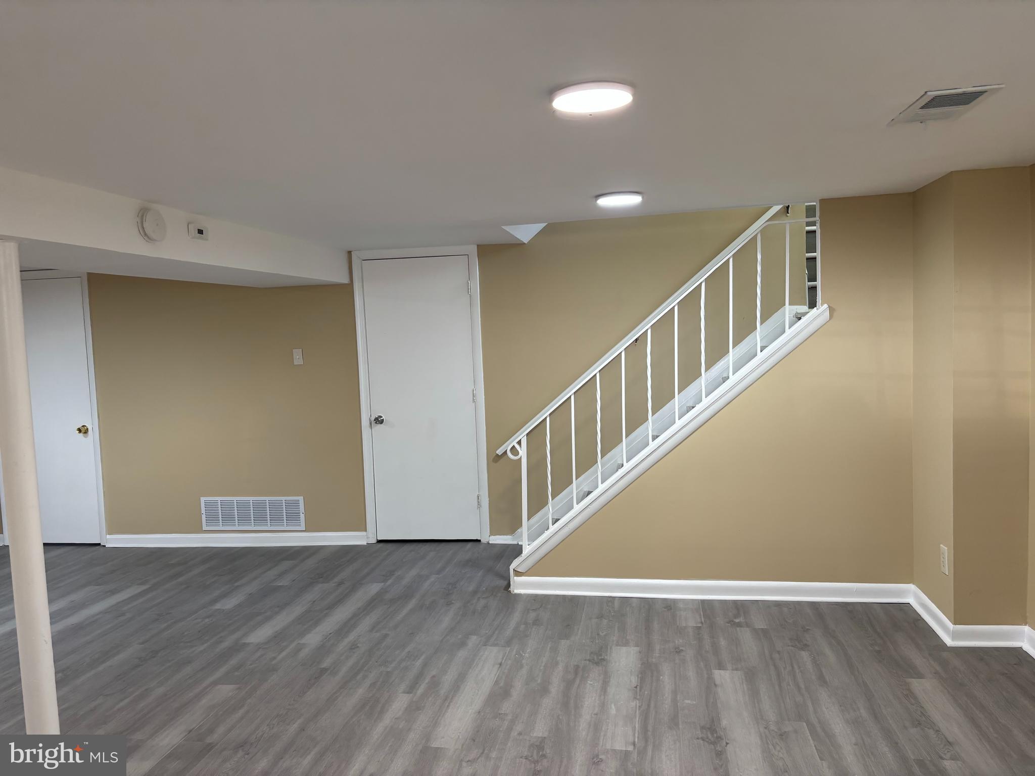 9016 Samoset Rd