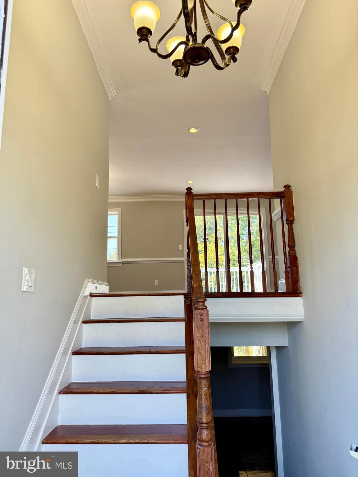 353 N BEAUMONT AVENUE