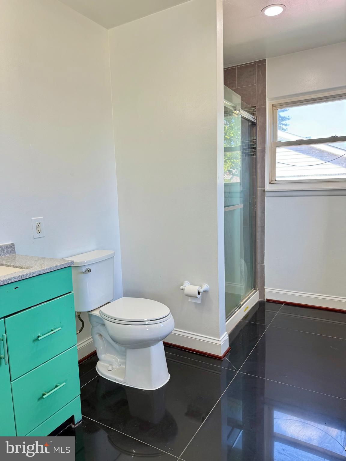 353 N BEAUMONT AVENUE