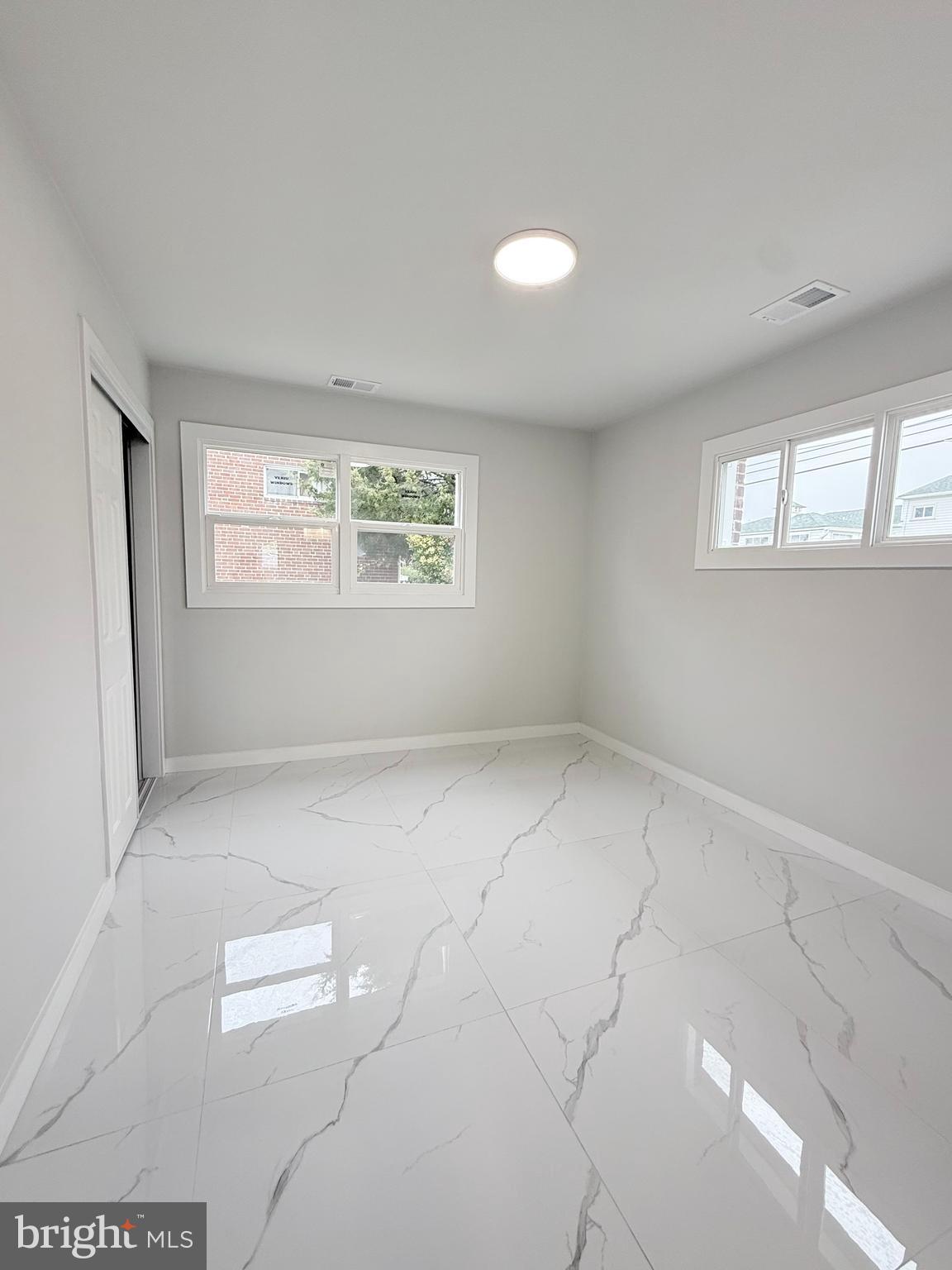 925 PRESTWOOD