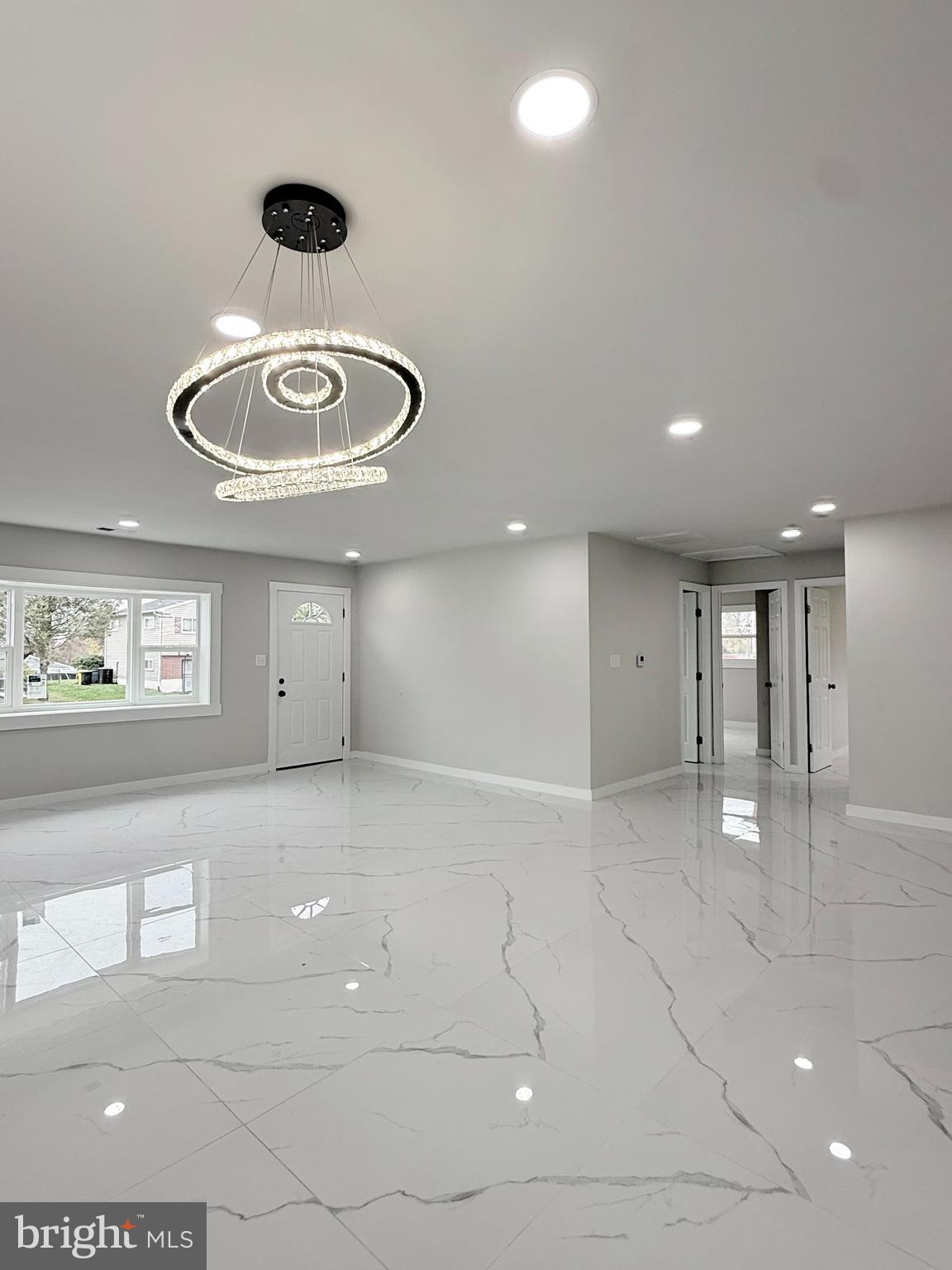 925 PRESTWOOD