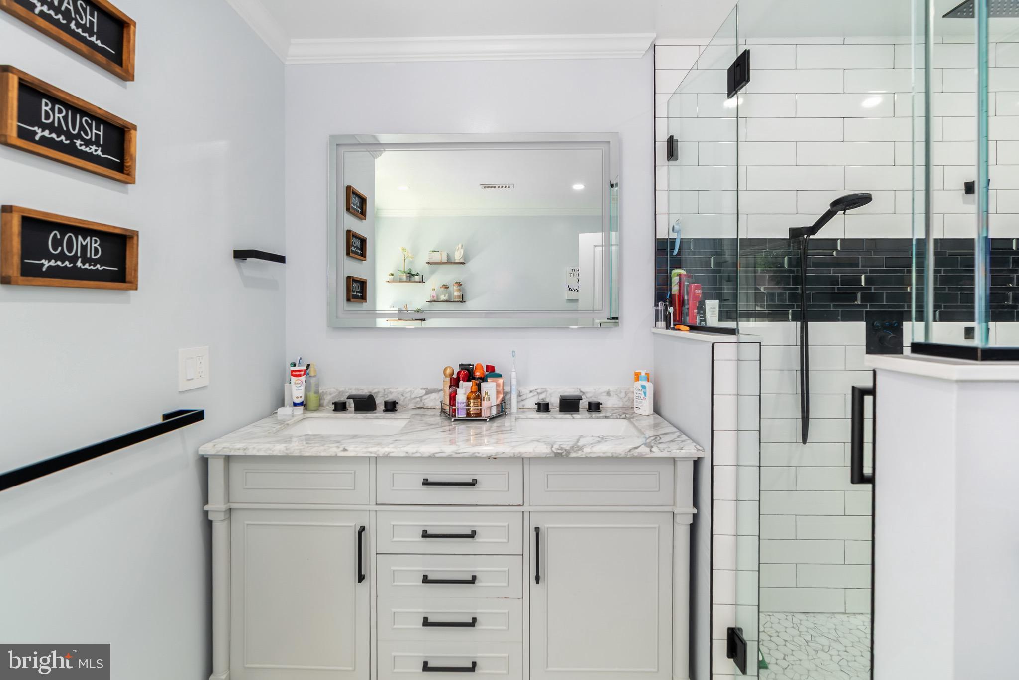 3703 ASHLEY WAY