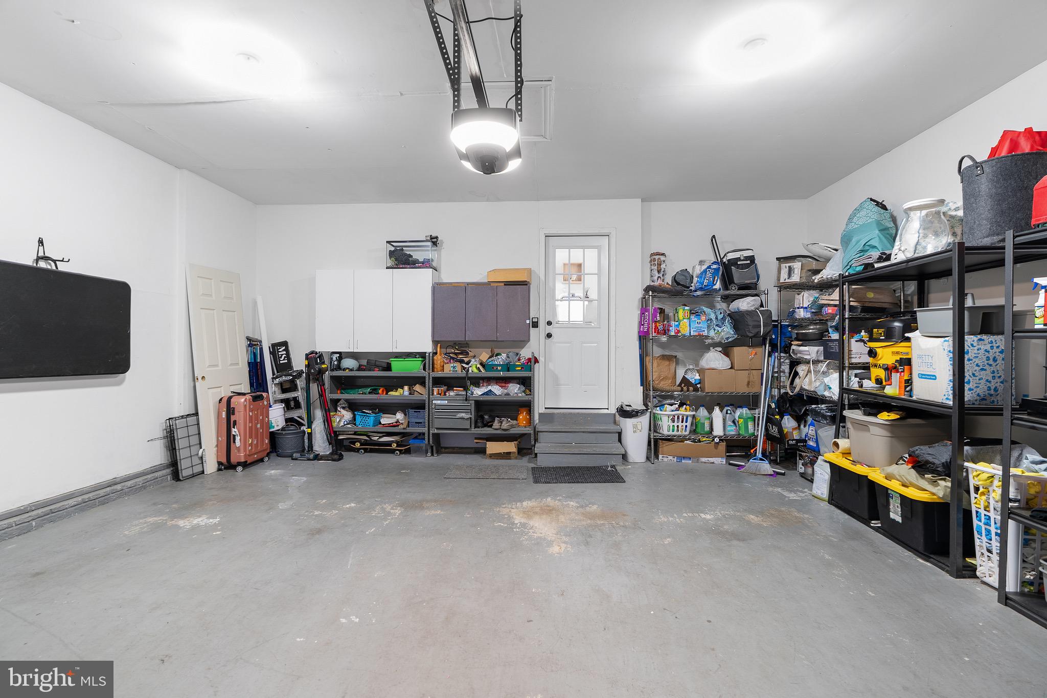 3703 ASHLEY WAY