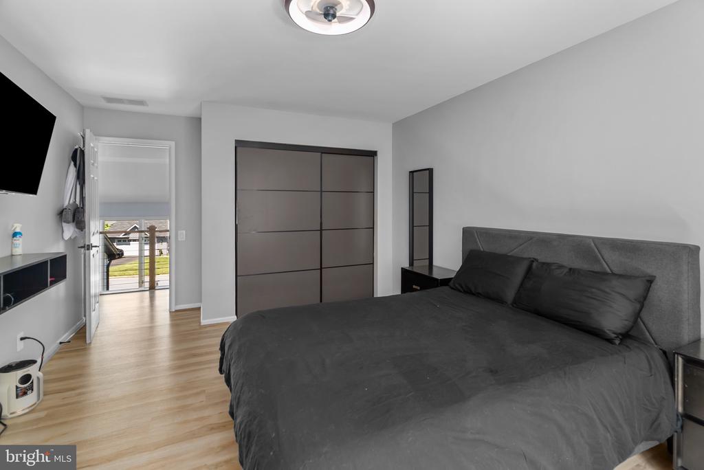 3703 ASHLEY WAY