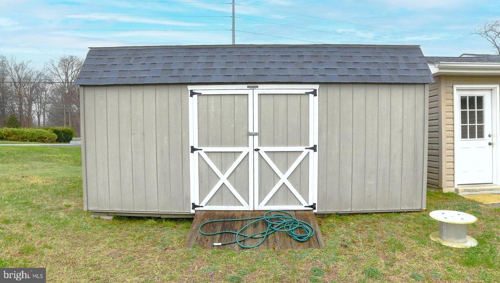 4485 SOLOMONS ISLAND ROAD