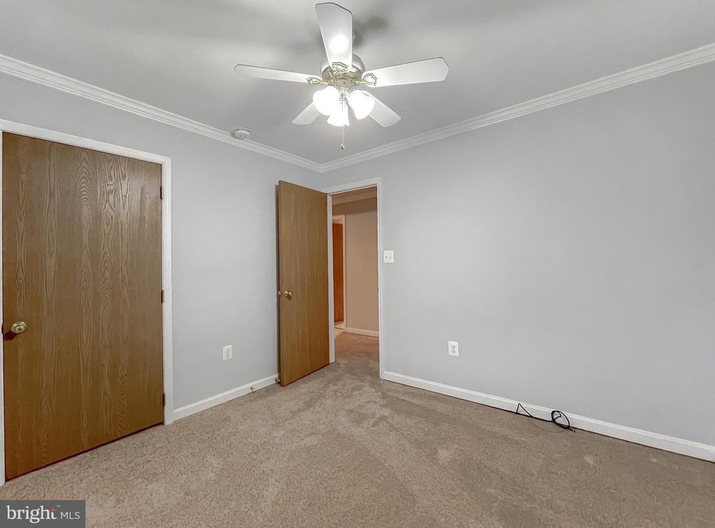 4485 SOLOMONS ISLAND ROAD