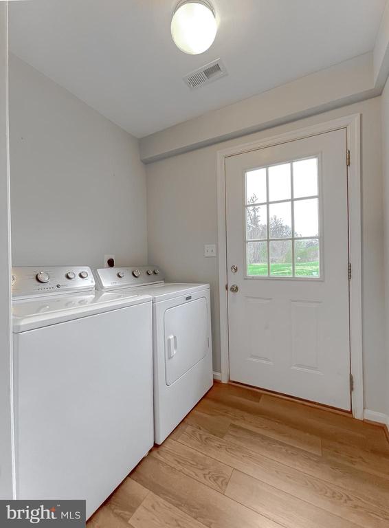4485 SOLOMONS ISLAND ROAD
