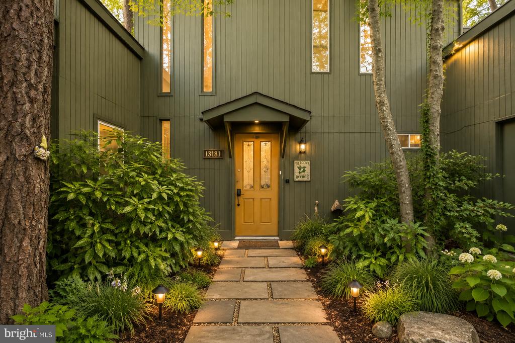 13181 RIVER VIEW DRIVE
