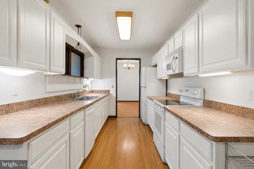 13181 RIVER VIEW DRIVE