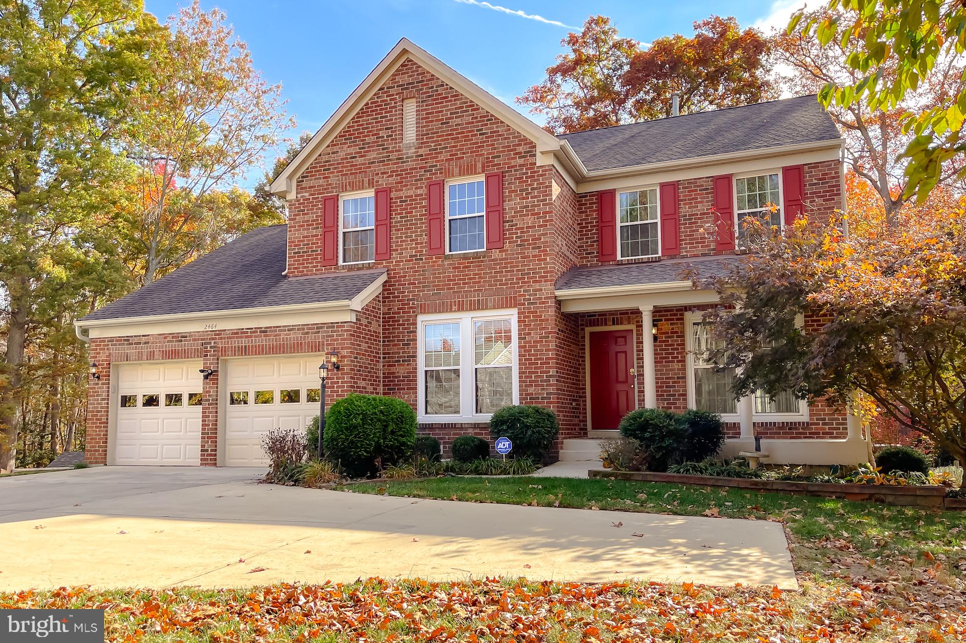 2464 KENBROOK COURT