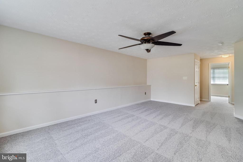 6710 RABBIT COURT