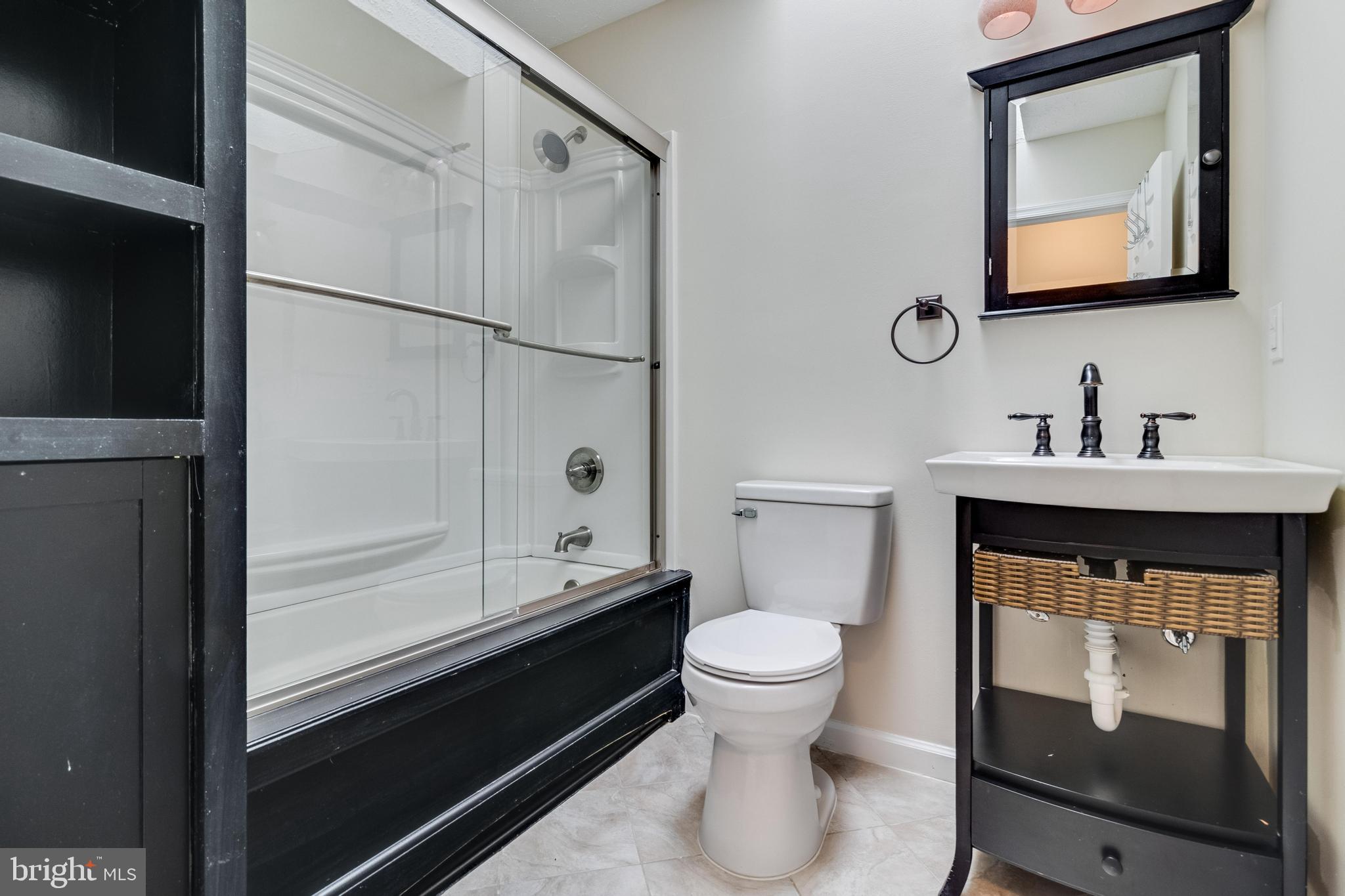 6710 RABBIT COURT