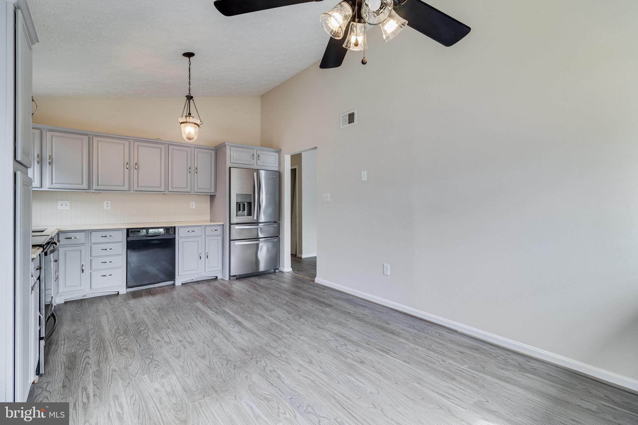 6710 RABBIT COURT