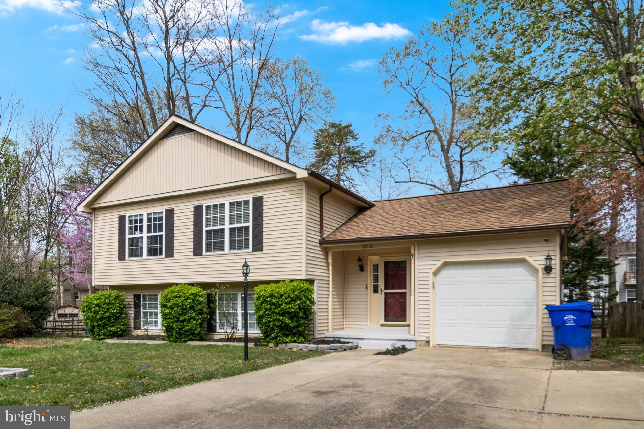 6710 RABBIT COURT