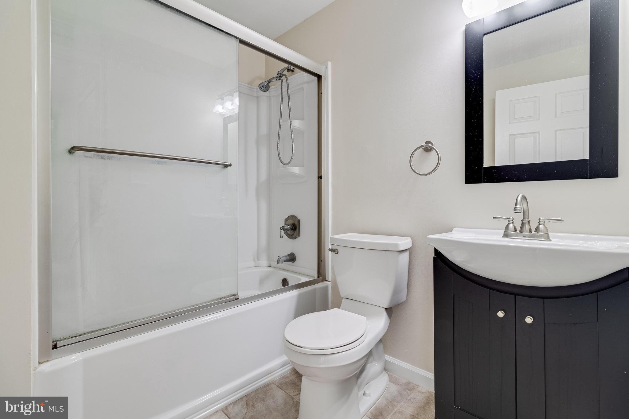 6710 RABBIT COURT