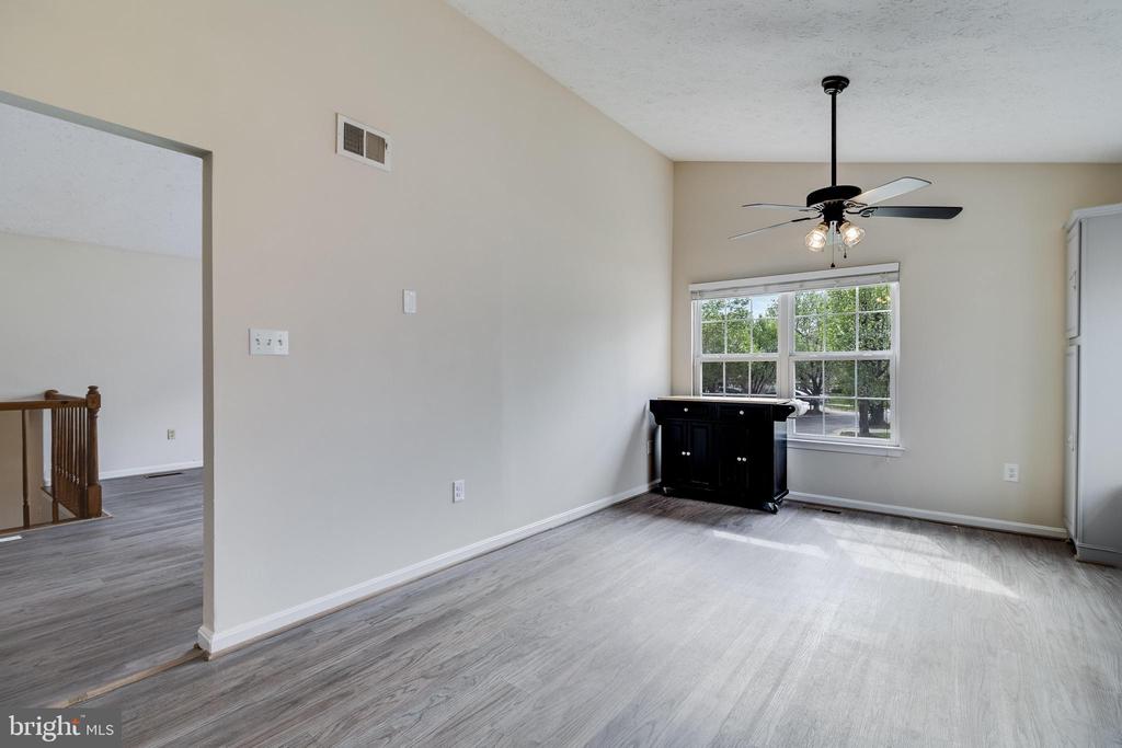 6710 RABBIT COURT