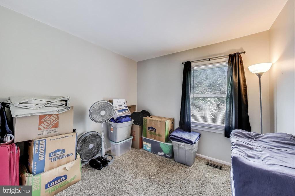 3975 WINTERGREEN PLACE