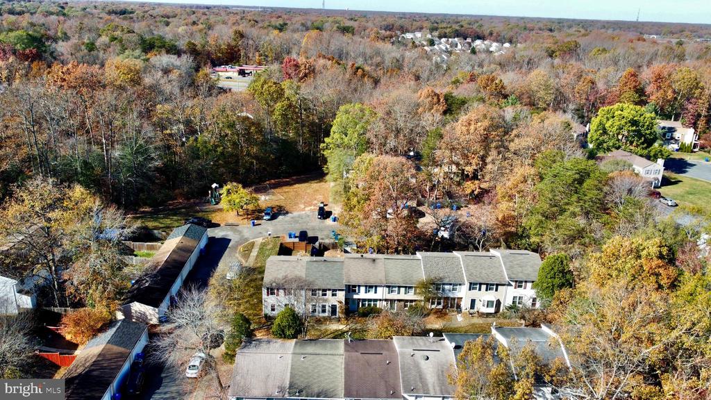 3975 WINTERGREEN PLACE