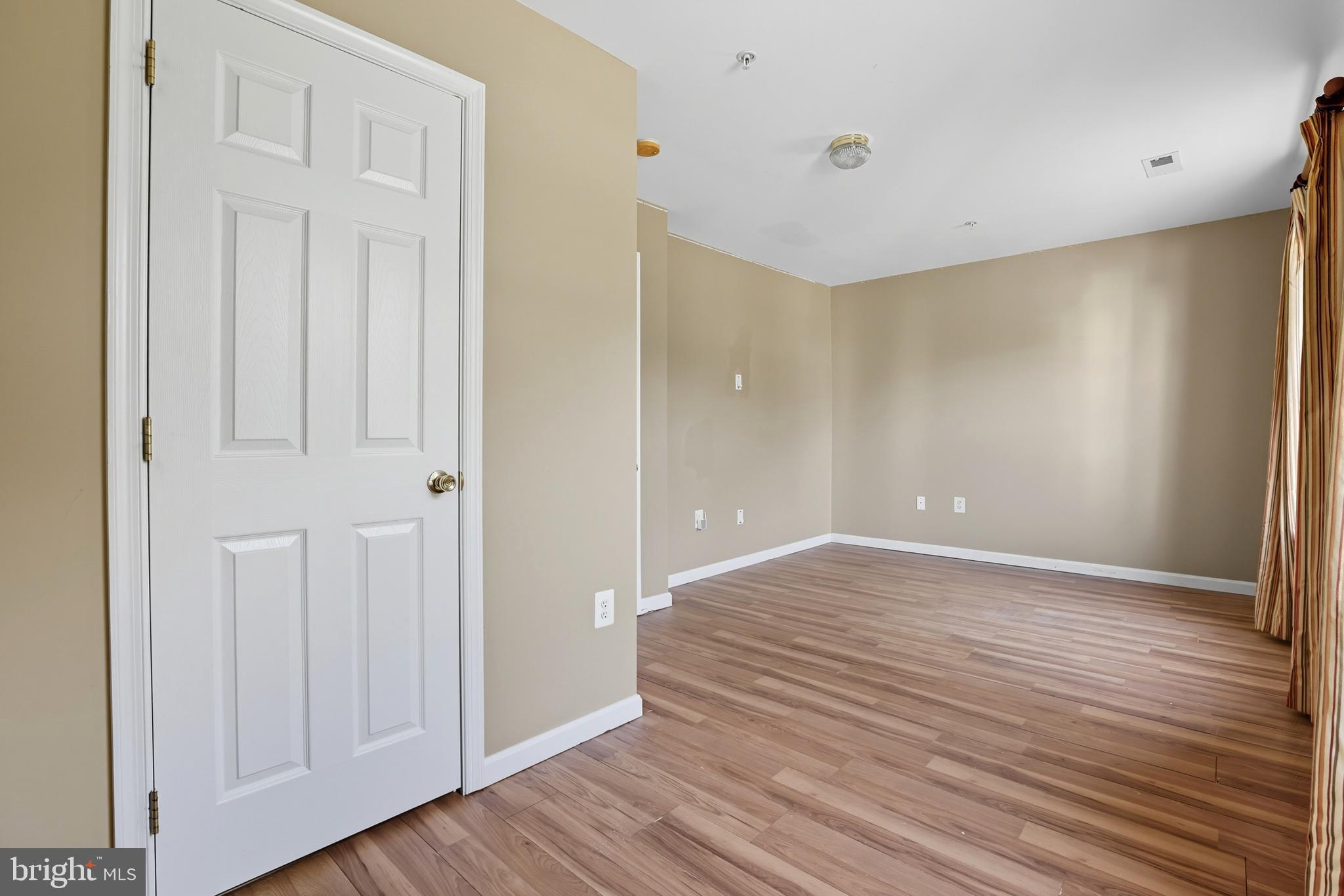 9621 LEXINGTON PLACE