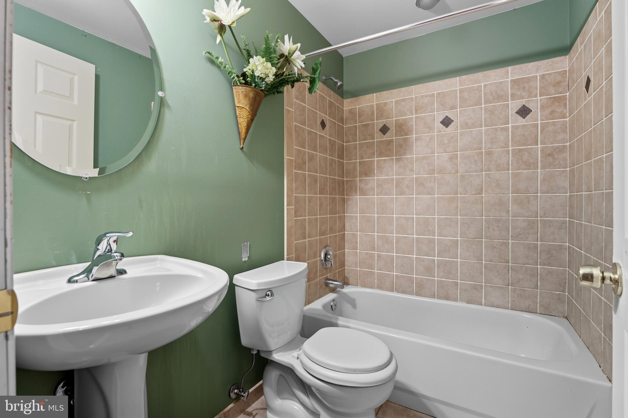 9621 LEXINGTON PLACE