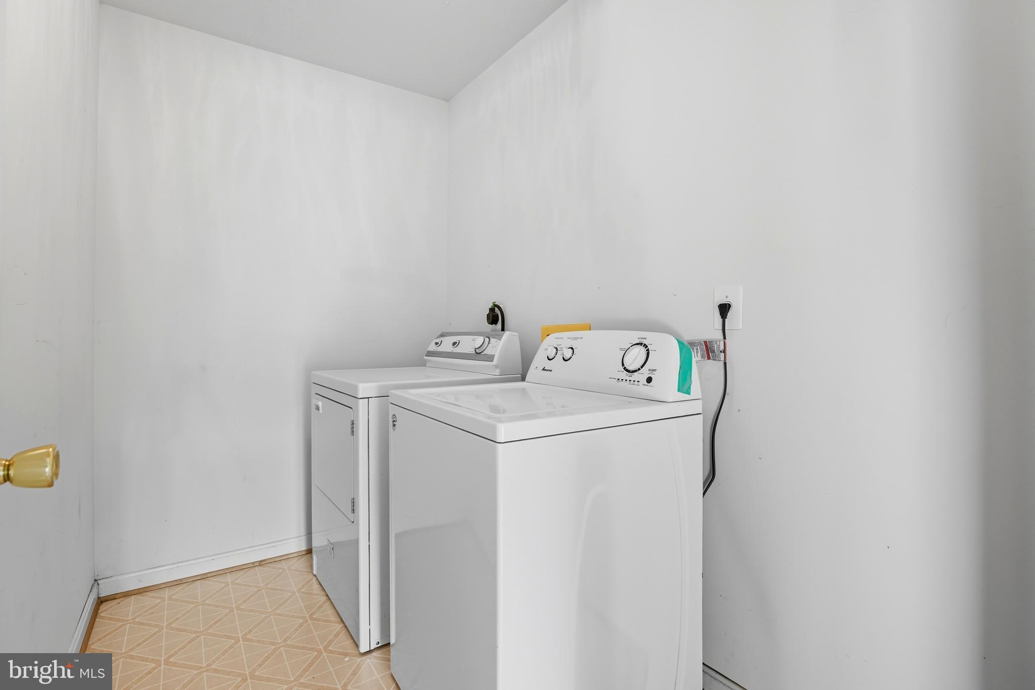 9621 LEXINGTON PLACE