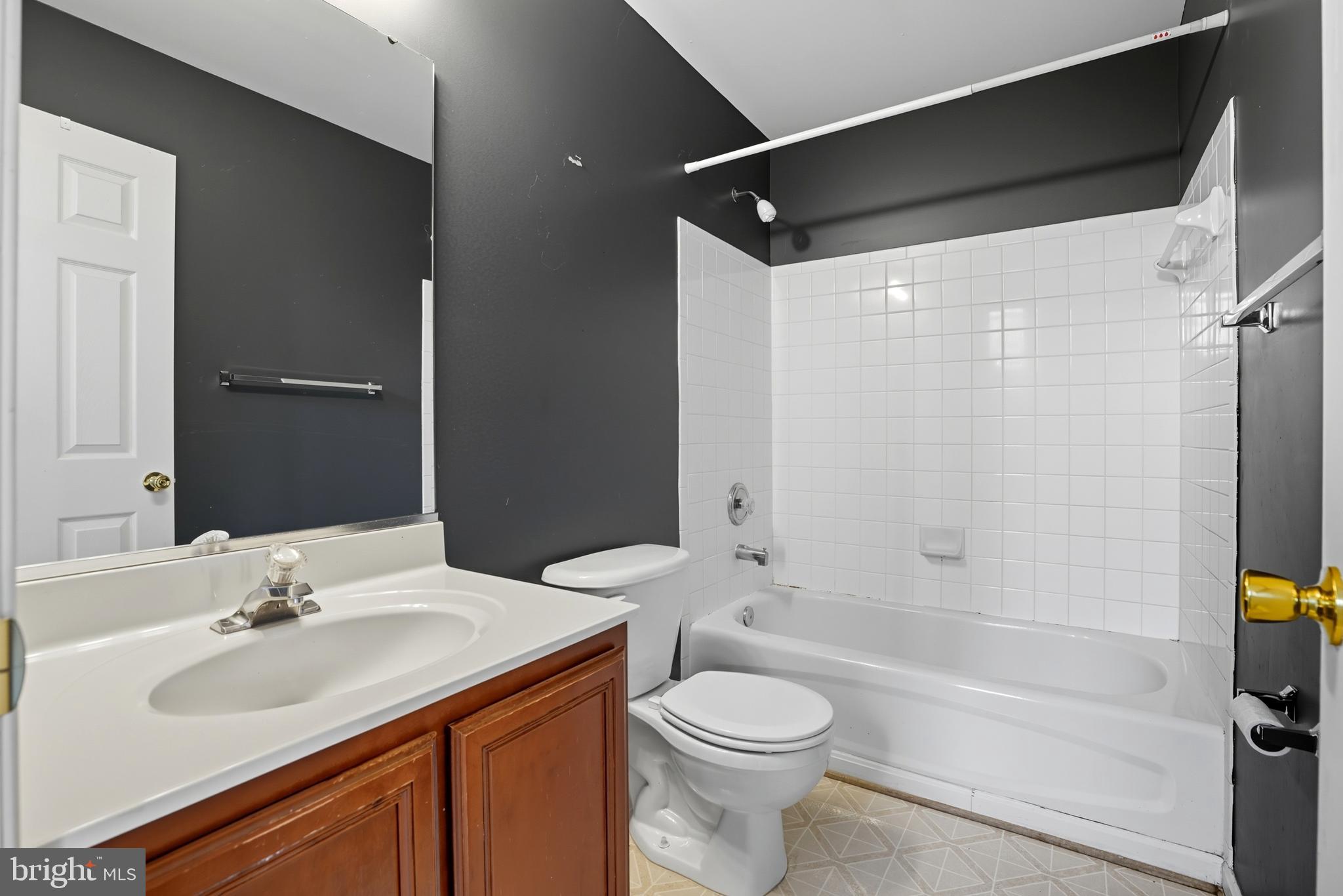 9621 LEXINGTON PLACE