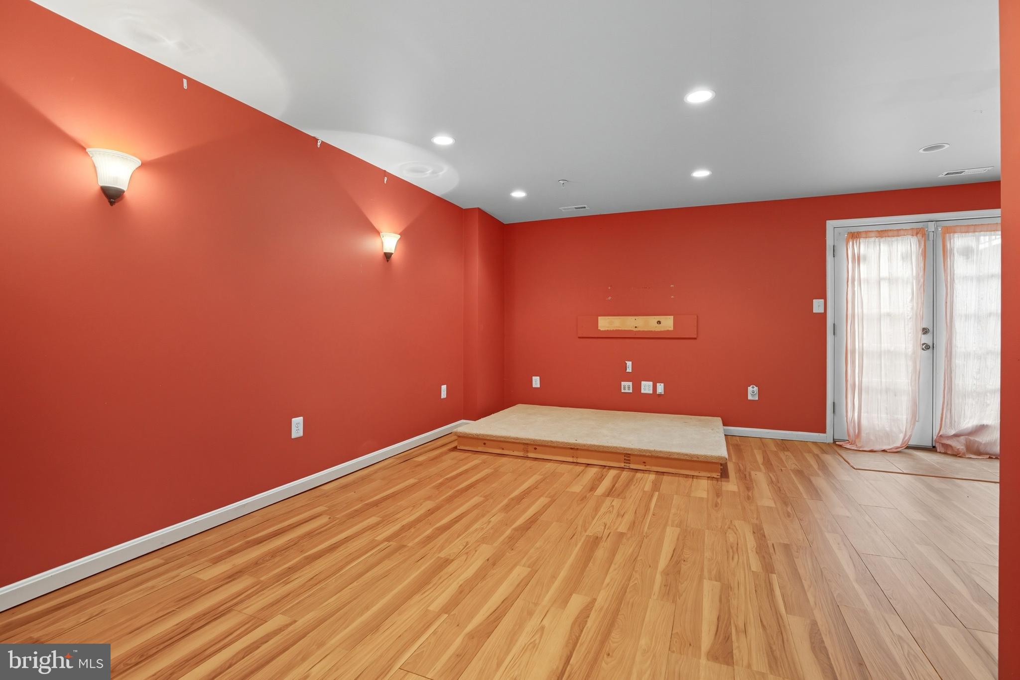 9621 LEXINGTON PLACE