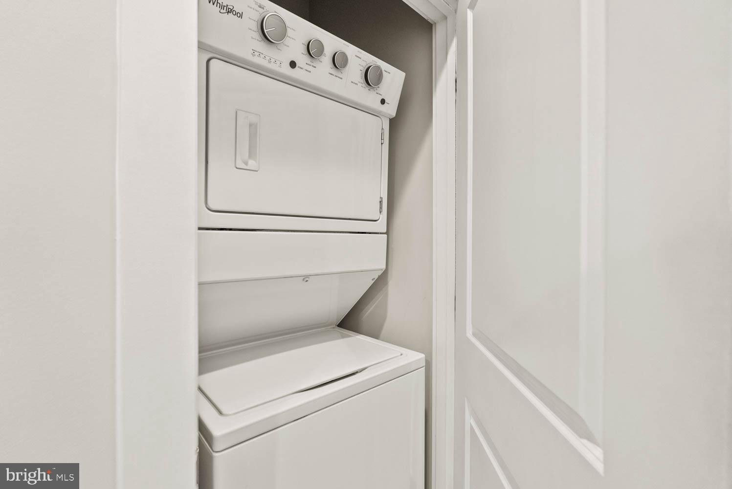 3315 STONE BARN DRIVE