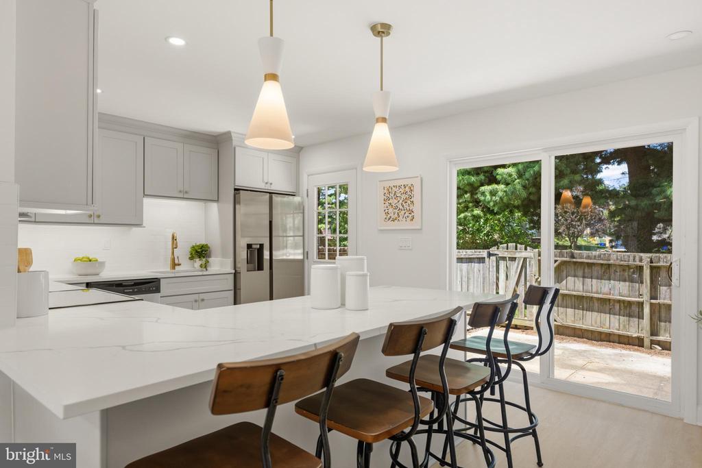 505 CARROLLTON DRIVE Unit: 17
