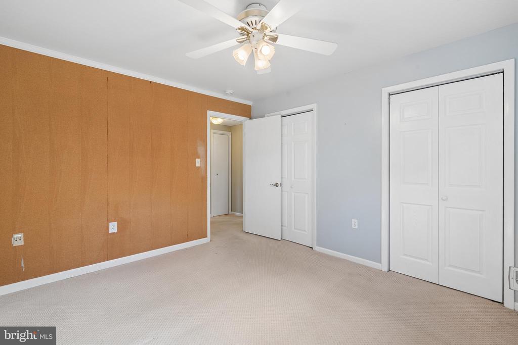 8109 BROADVIEW DRIVE