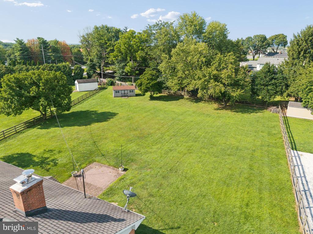 8109 BROADVIEW DRIVE