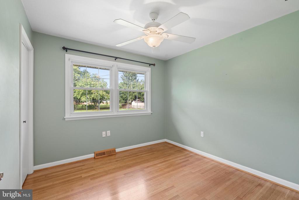 8109 BROADVIEW DRIVE