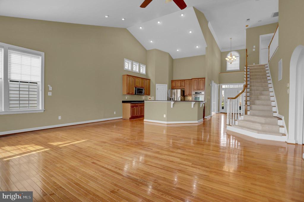 234 Spectacular Bid Dr