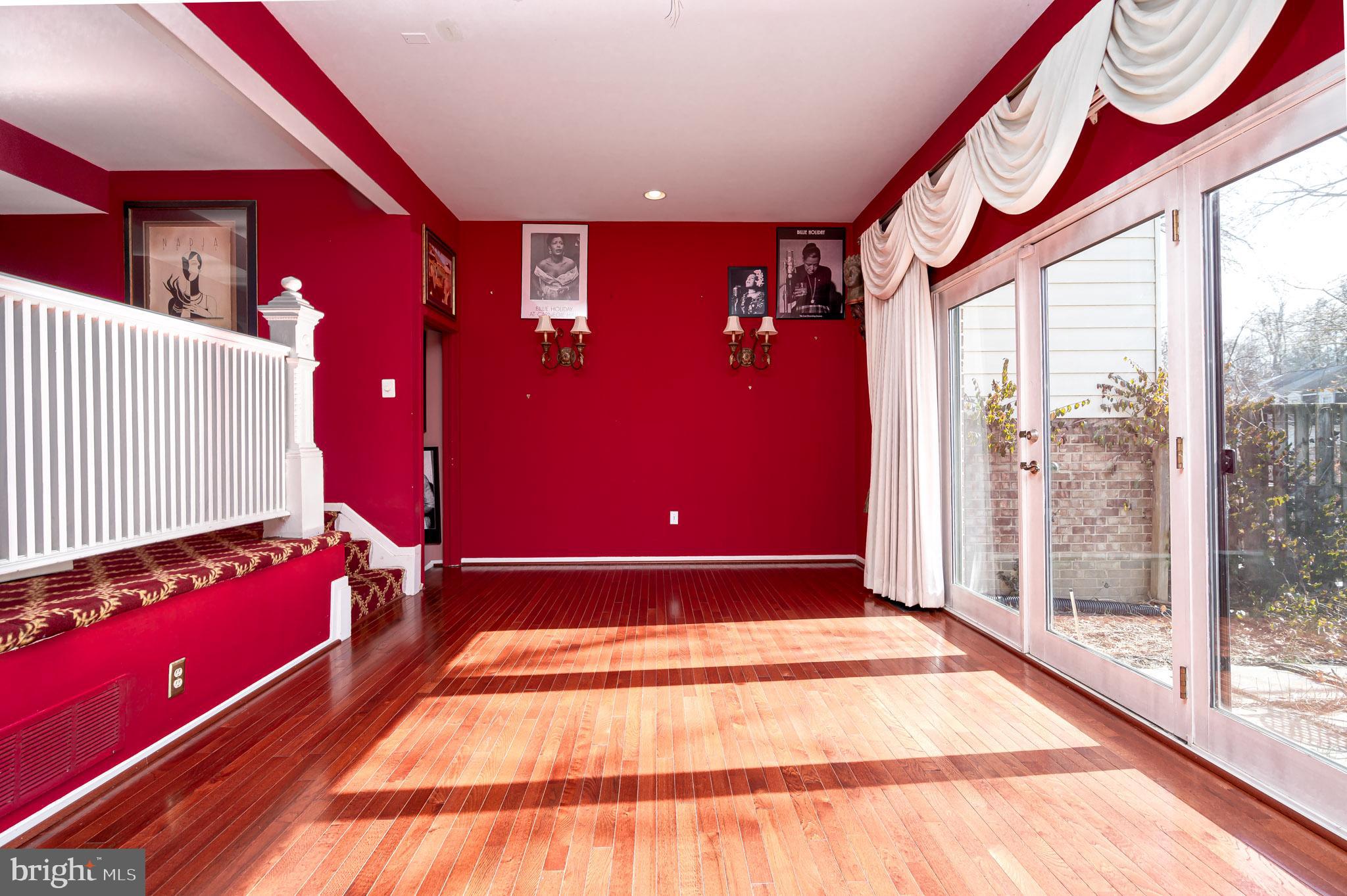 5738 YELLOWROSE COURT