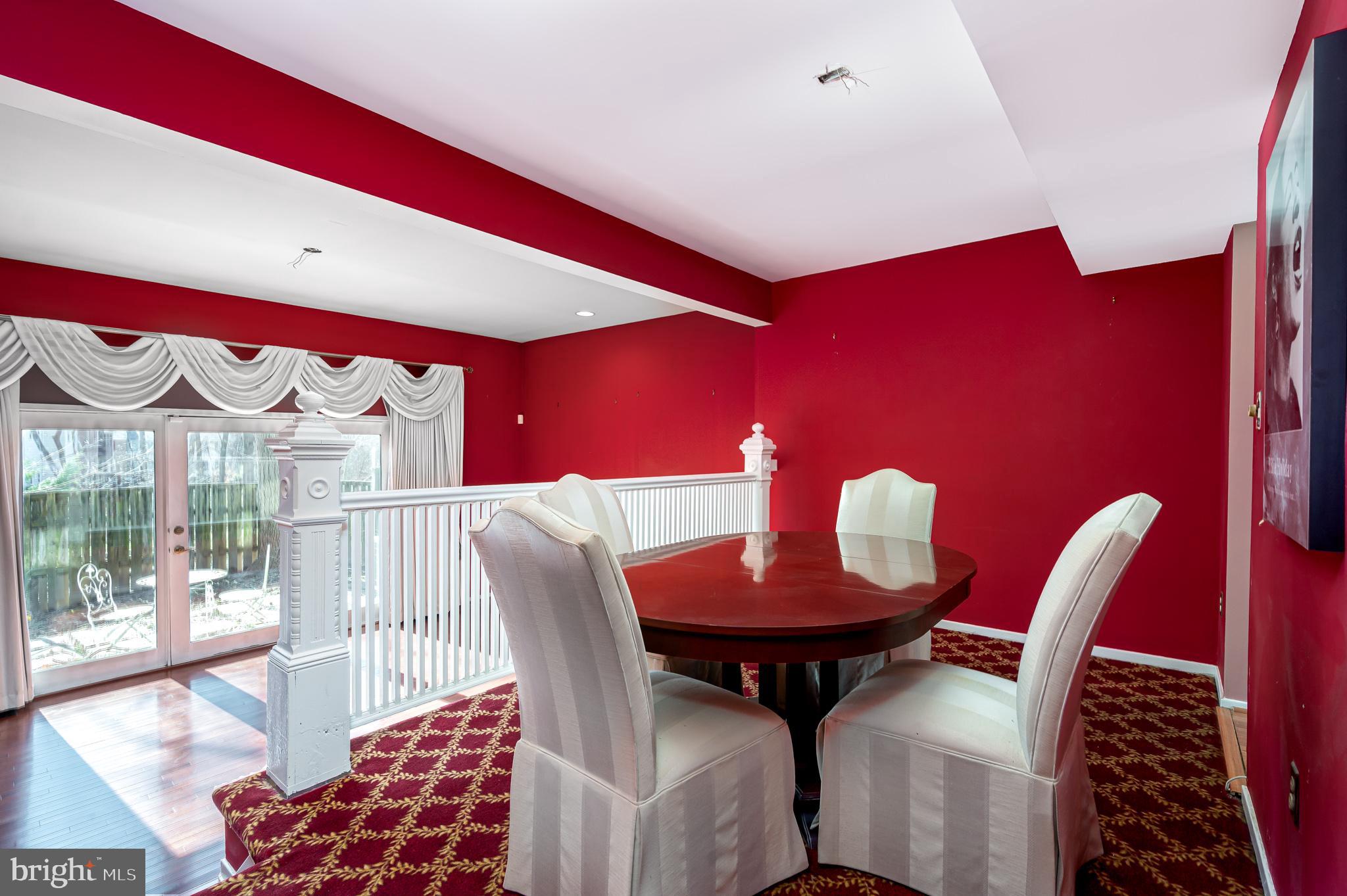 5738 YELLOWROSE COURT