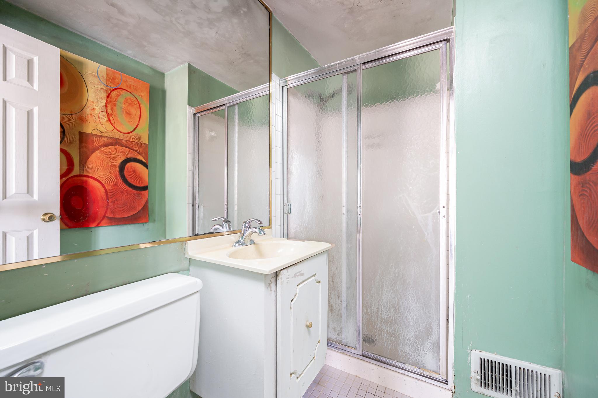 5738 YELLOWROSE COURT