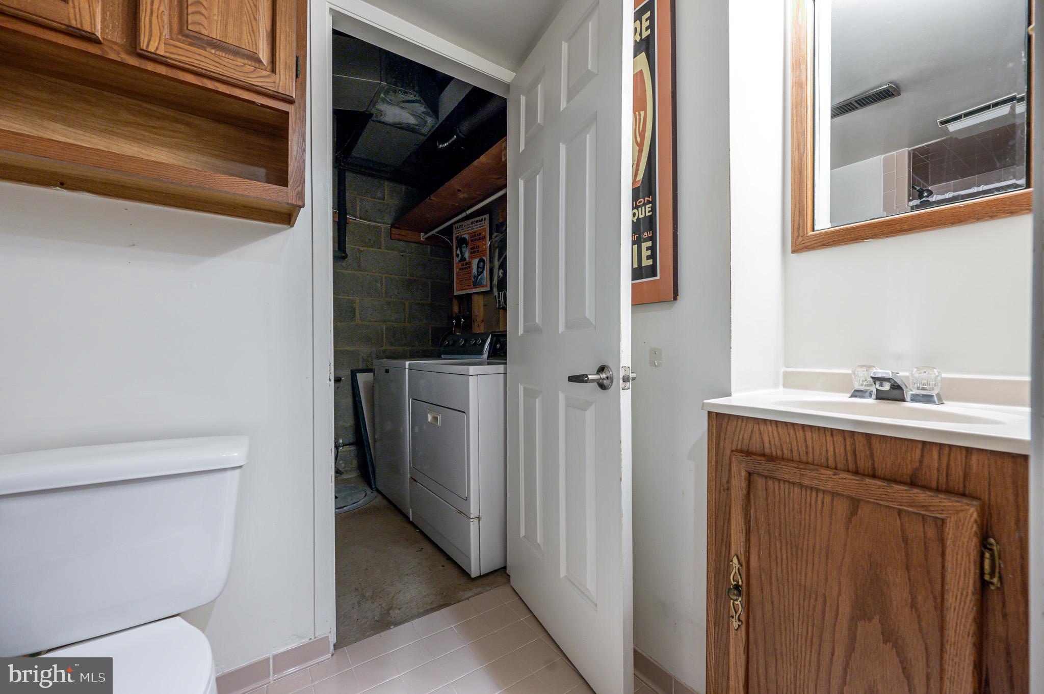 5738 YELLOWROSE COURT