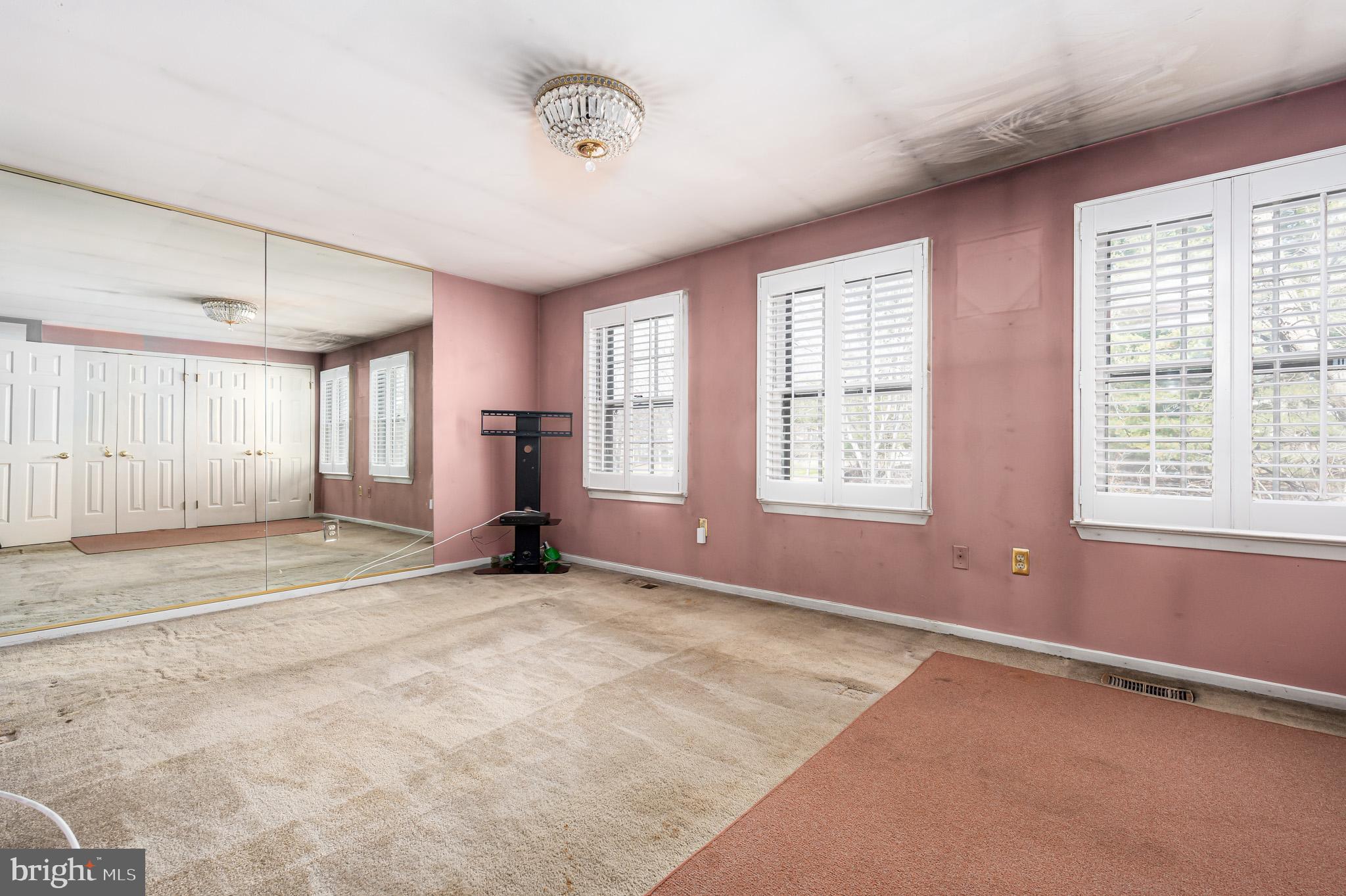 5738 YELLOWROSE COURT