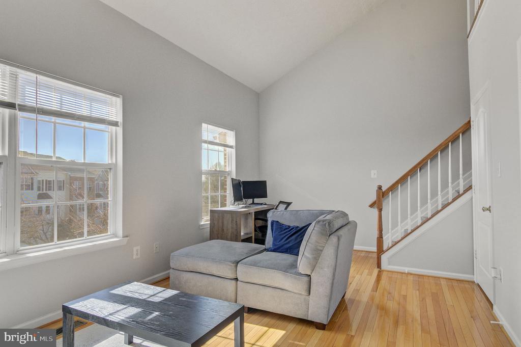3334 Hollow Ct