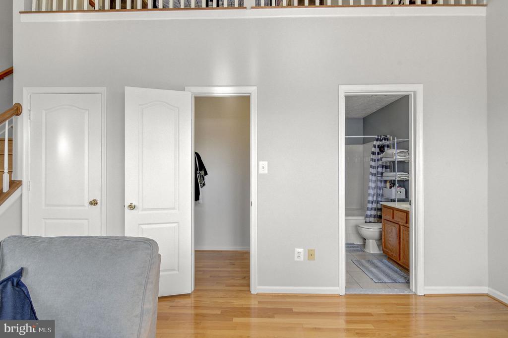 3334 Hollow Ct