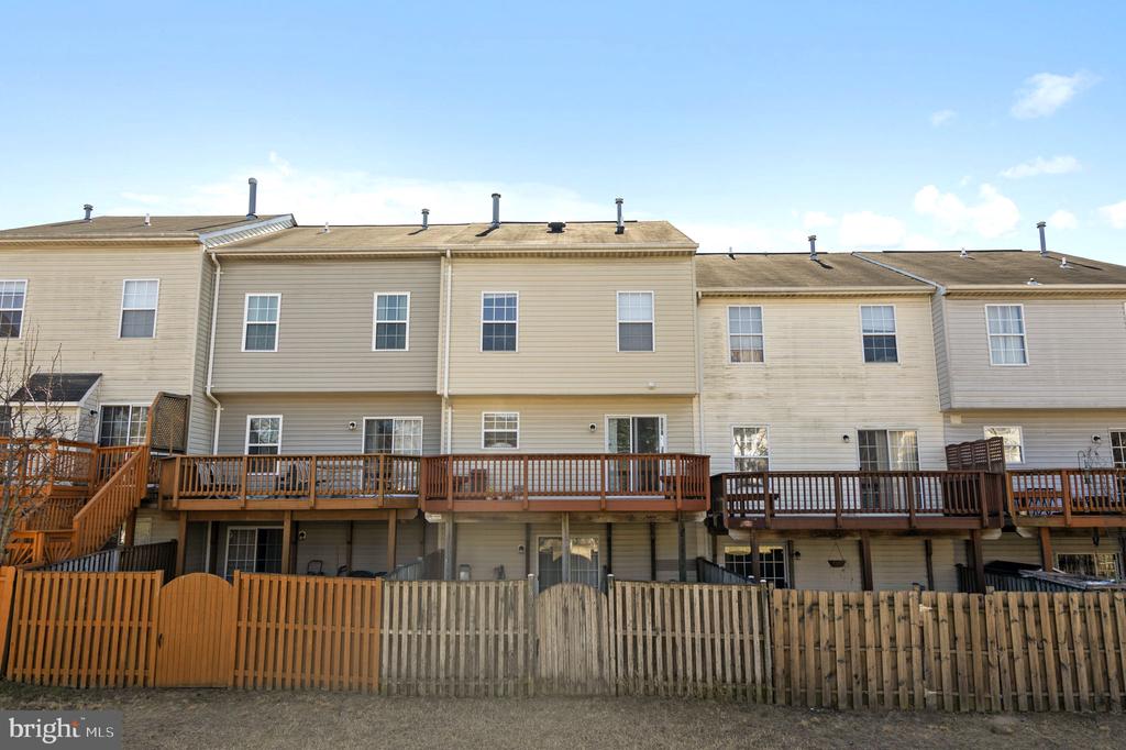 3334 Hollow Ct
