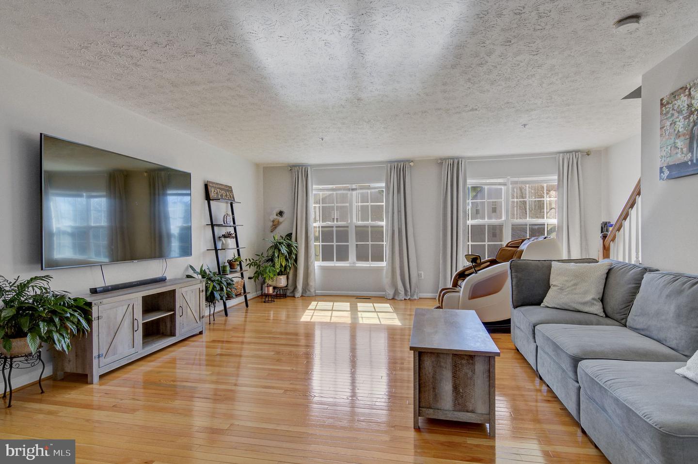 3334 Hollow Ct