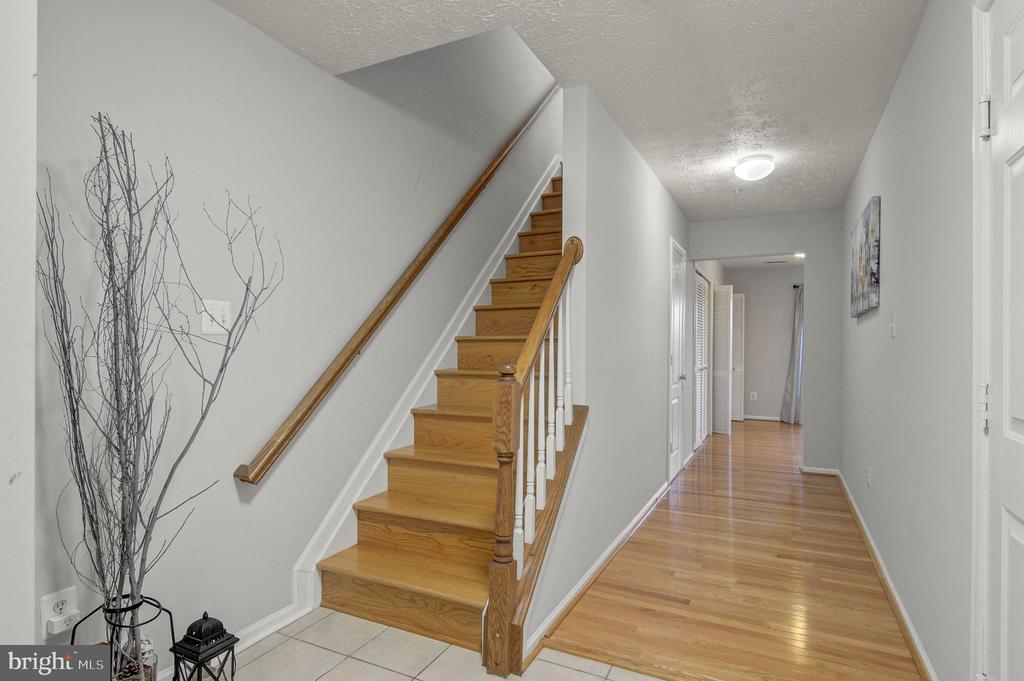 3334 Hollow Ct