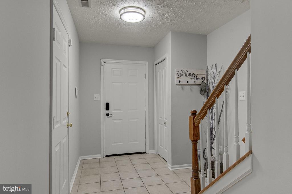 3334 Hollow Ct