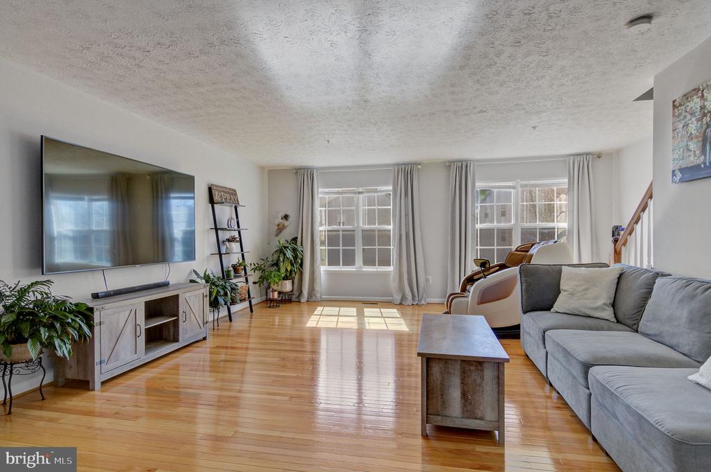 3334 Hollow Ct